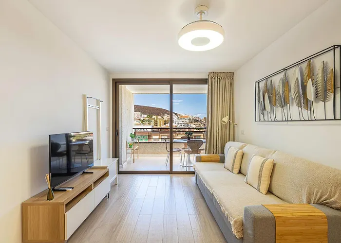As De Casas - Valdes Center 7 - Cristianos Los Cristianos (Tenerife)